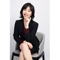 Profile photo of Ms Yiwen HUANG