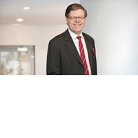 Profile photo of Dr Reinhard Oertli
